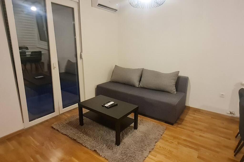 Apartment Amar 4 Zemun